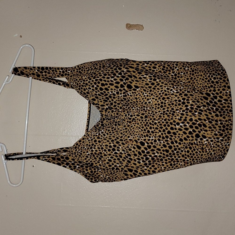 NWT On The Beach Cheetah Print tankini top